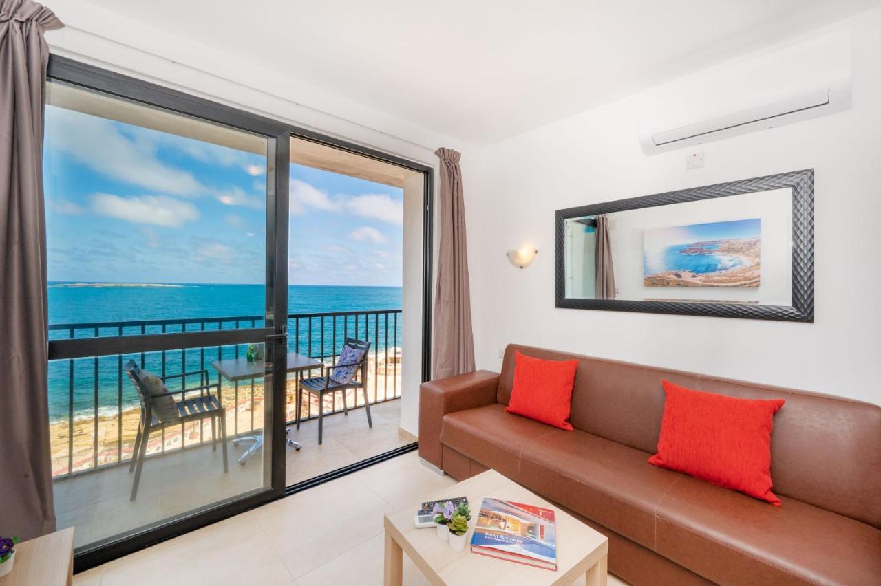 Islet Promenade Seafront 1 Bedroom Apartment With Sea View Balcony By Getawaysmalta St. Paul's Bay Exterior photo